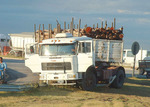 30/12/2007: CAMION CHOCO GUARD RAIL EN UN ACCESO A LA RUTA 9.  No hubo que lamentar personas lesionadas en el accidente. 